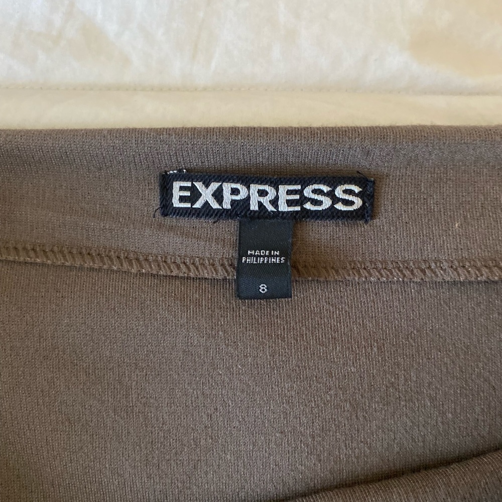 EXPRESS SKIRT - Picture 3 of 5